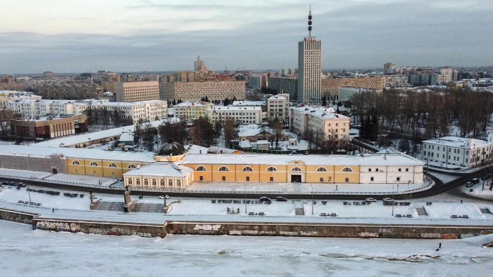 Гостиный двор в Архангельске - РИА Новости, 1920, 28.02.2023