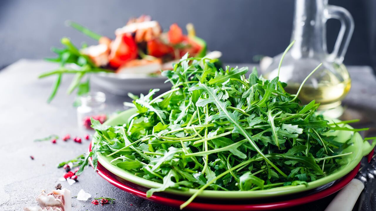Салат латук: свойства, состав, рецепты