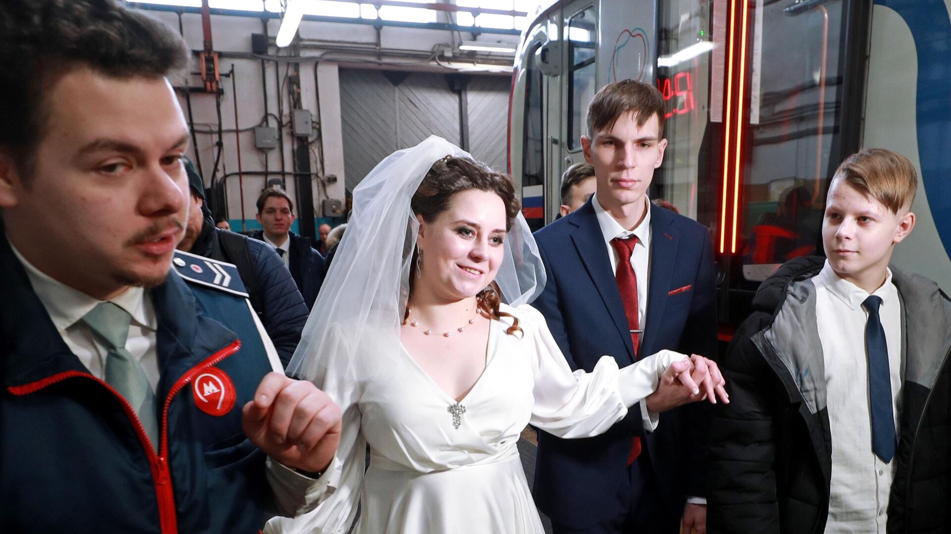 Церемония регистрация брака на Большой кольцевой линии - РИА Новости, 1920, 01.03.2023