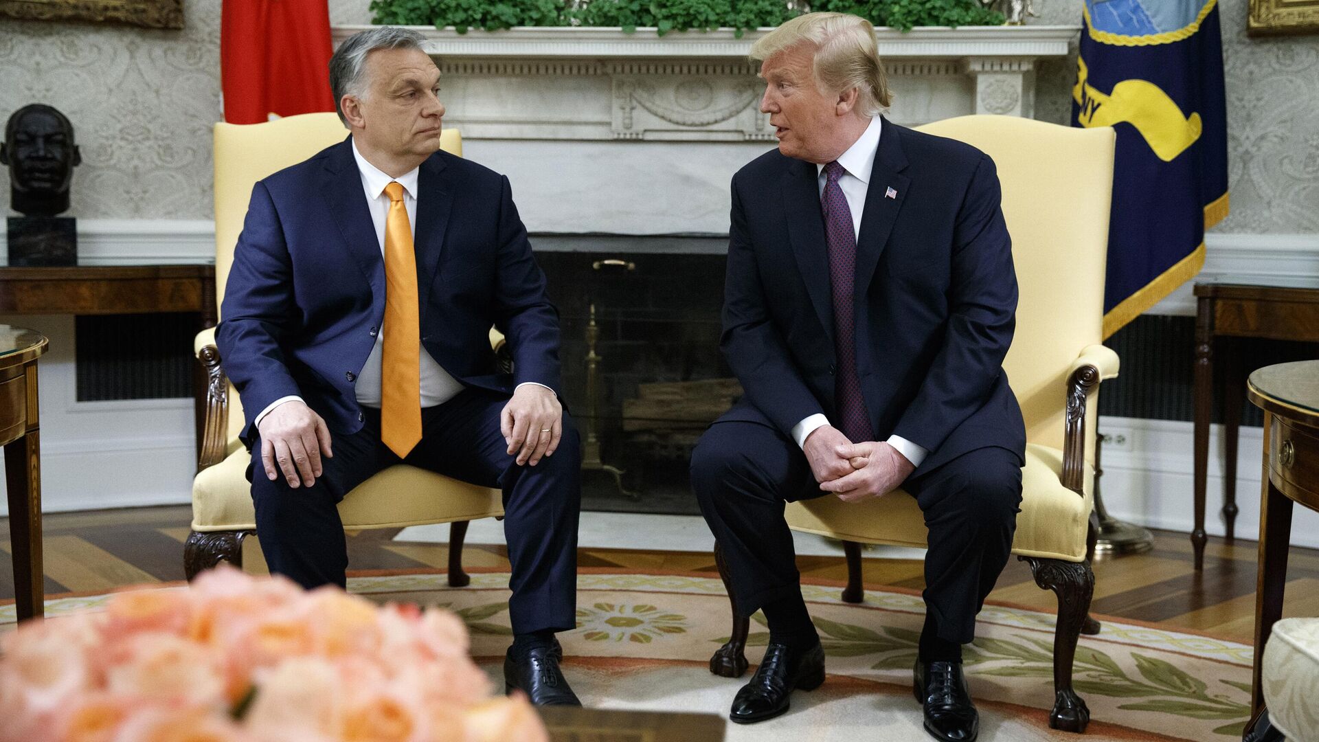 Премьер-министр Венгрии Виктор Орбан и Дональд Трамп - РИА Новости, 1920, 11.03.2024