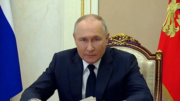 LIVE: Путин проводит экстренное совещание с постоянными членами Совбеза РФ