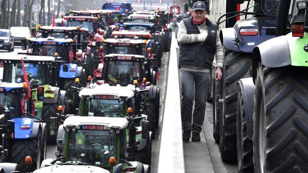 Фермеры во время демонстрации в центре Брюсселя