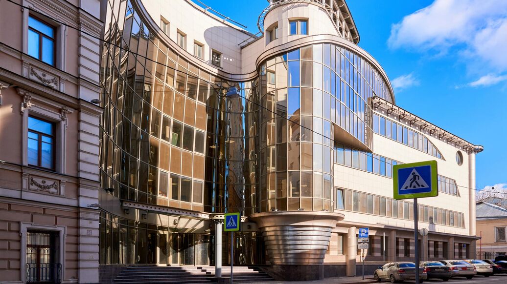 Минпросвещения планирует создать систему отечественного ИИ