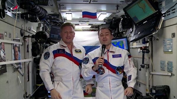 Российские космонавты с борта МКС поздравили женщин с 8 марта
