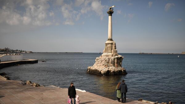 Памятник затопленным кораблям в Севастополе. Архивное фото