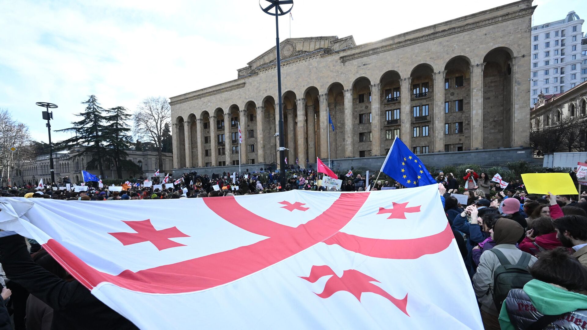 Грузинская оппозиция заявила, что продолжит протесты - РИА Новости,  09.03.2023