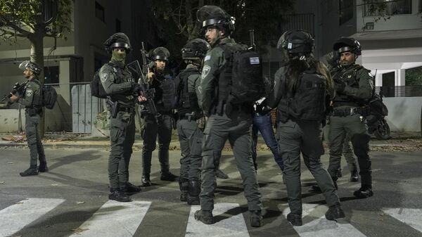 Полицейские в Тель-Авиве