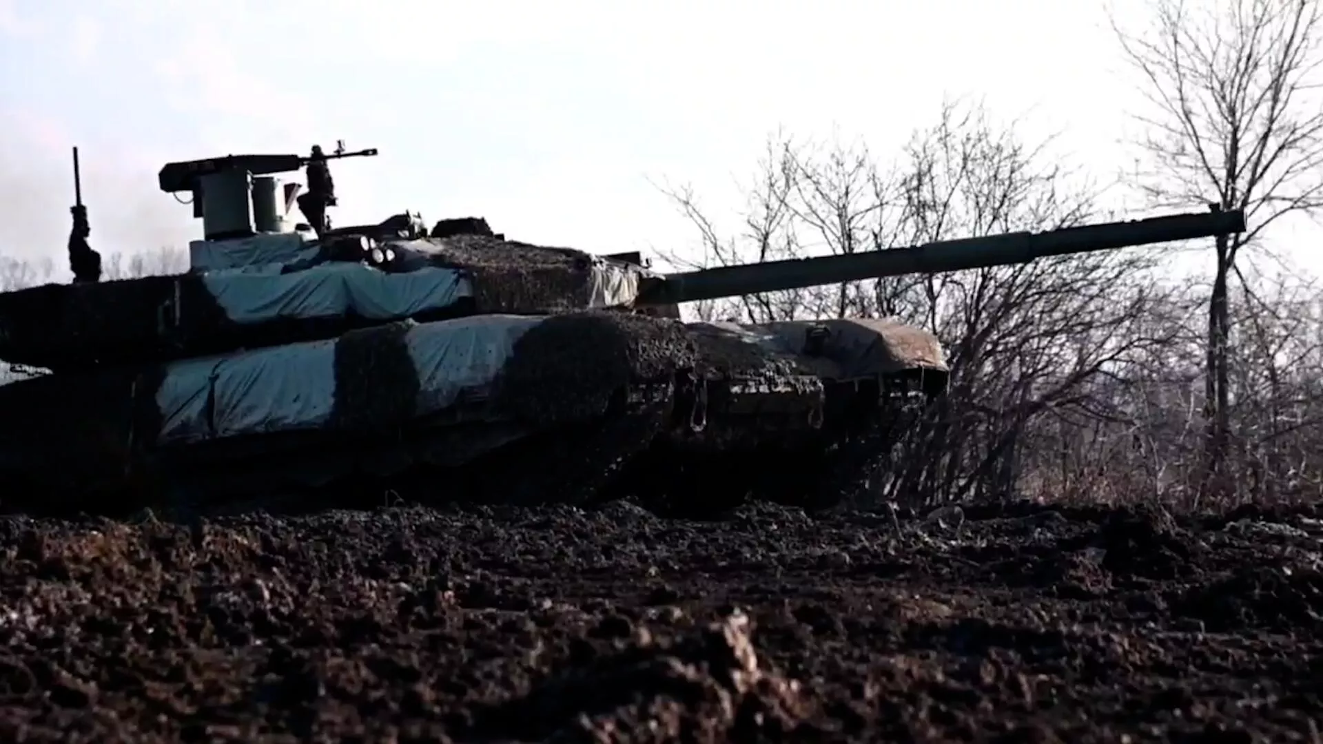 Footage of the attack of the T-90M tank Breakthrough to the Ukrainian observation post - RIA Novosti, 1920, 03/12/2023