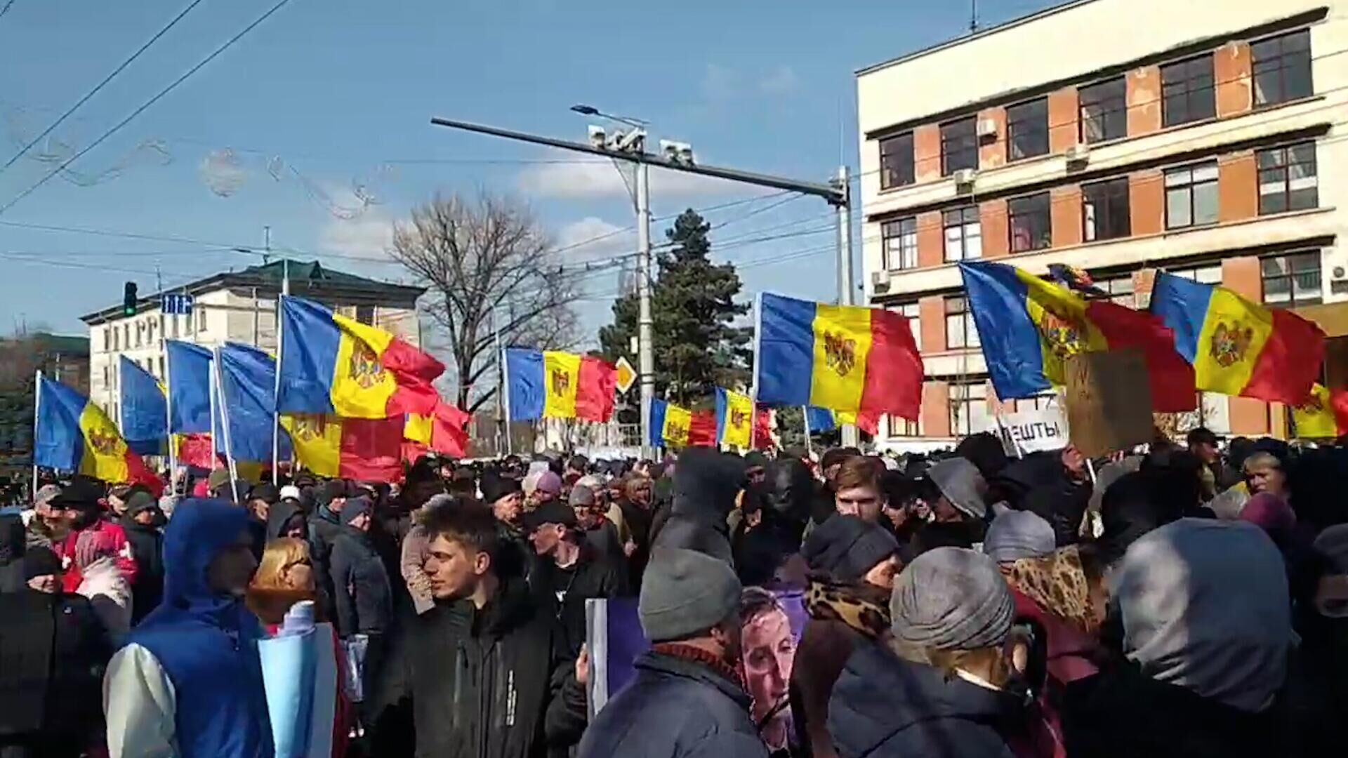 Массовый антиправительственный митинг в Кишиневе против роста цен и тарифов - РИА Новости, 1920, 12.03.2023