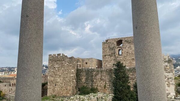Ливан, Библос, крепость крестоносцев и римские колонны