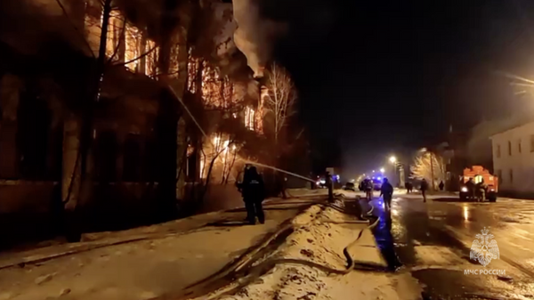 Пожар в бывшем доме пионеров в г. Канске Красноярского края