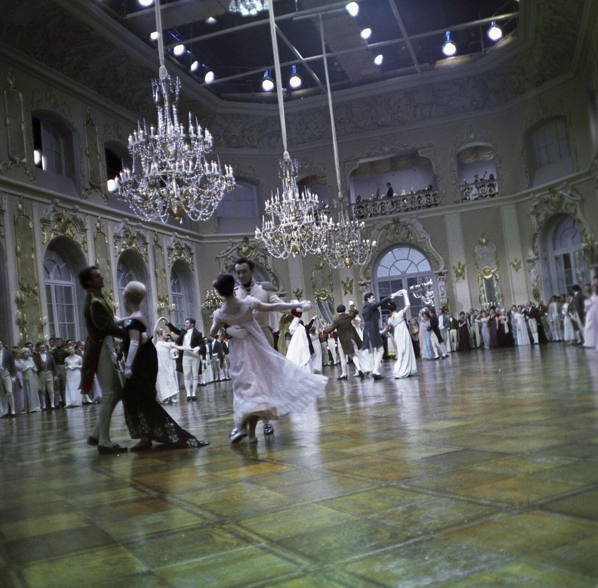 Кадр из художественного фильма Война и мир Кадр из художественного фильма Война и мир - РИА Новости, 1920, 10.06.2025