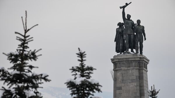В МИД прокомментировали решение о переносе советского памятника в Софии