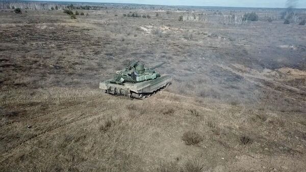 Тренировка экипажей Т-90М по уничтожению натовских танков
