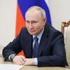 Путин в День народного единства вручил госнаграды и поздравил с праздником