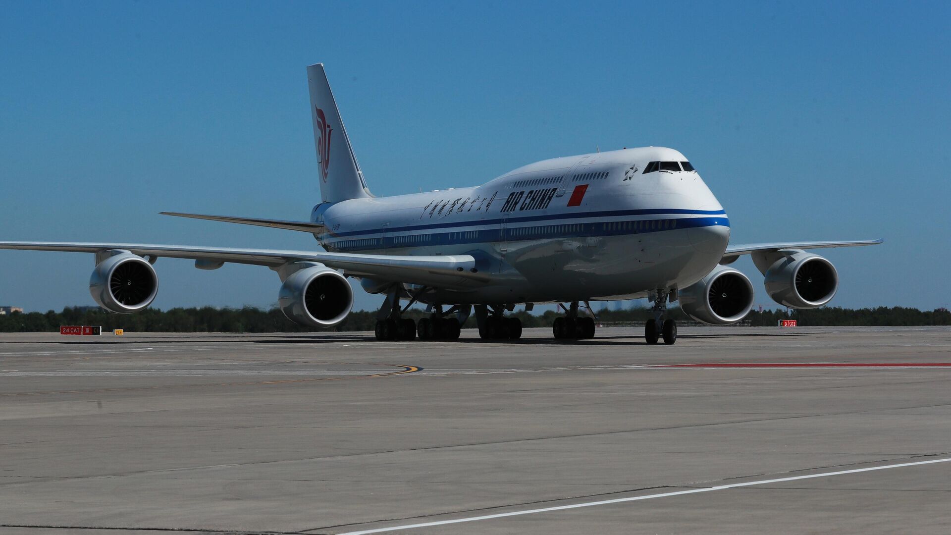 Самолет Boeing 747-89L Air China в Москве - РИА Новости, 1920, 20.03.2023