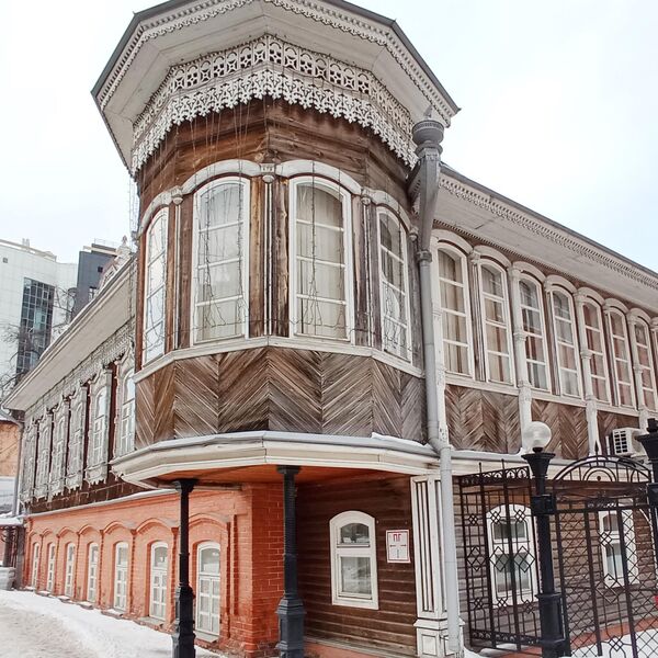 Особняк Виринеи Поповой 1912 года в Тюмени Особняк Виринеи Поповой 1912 года в Тюмени
