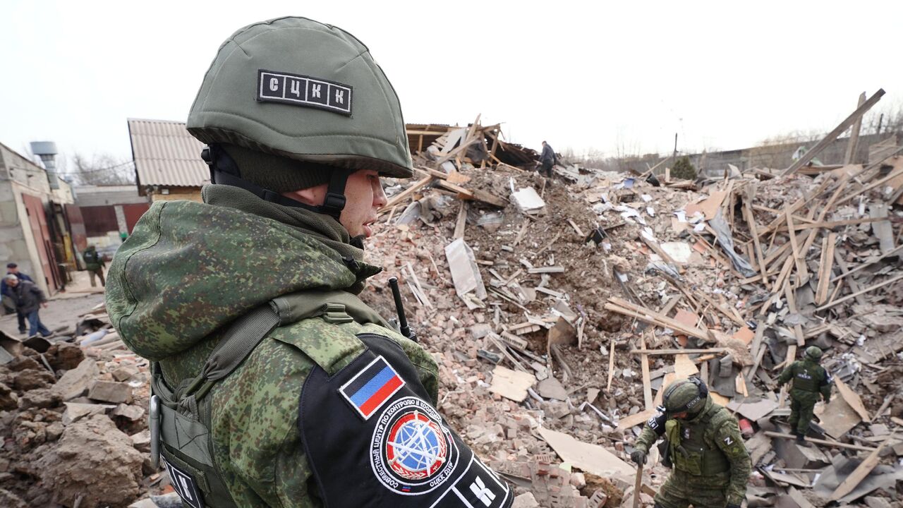 ВСУ выпустили снаряды по Петровскому району Донецка