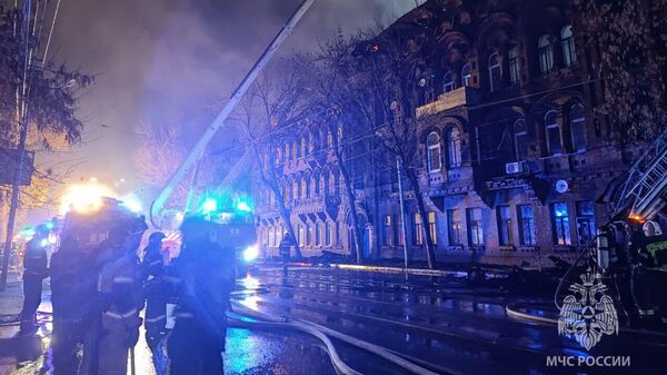 На месте пожара в доходном доме Челышева в Самаре