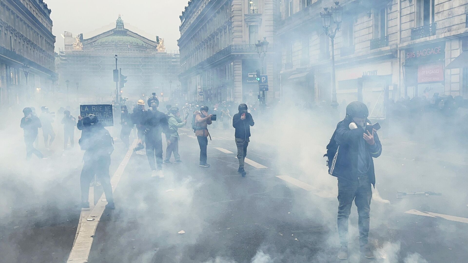 Протесты против пенсионной реформы во Франции - РИА Новости, 1920, 25.03.2023