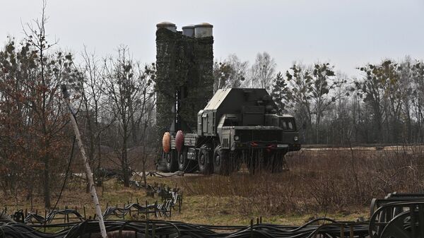 Пусковая установка ЗРК  зенитного ракетного полка, созданного в Лунинецком районе Брестской области для усиления системы ПВО Белоруссии на белорусско-украинской границе