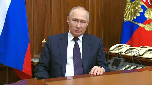 Хочу поблагодарить вас за добросовестную службу –  Путин поздравил сотрудников Росгвардии с праздником