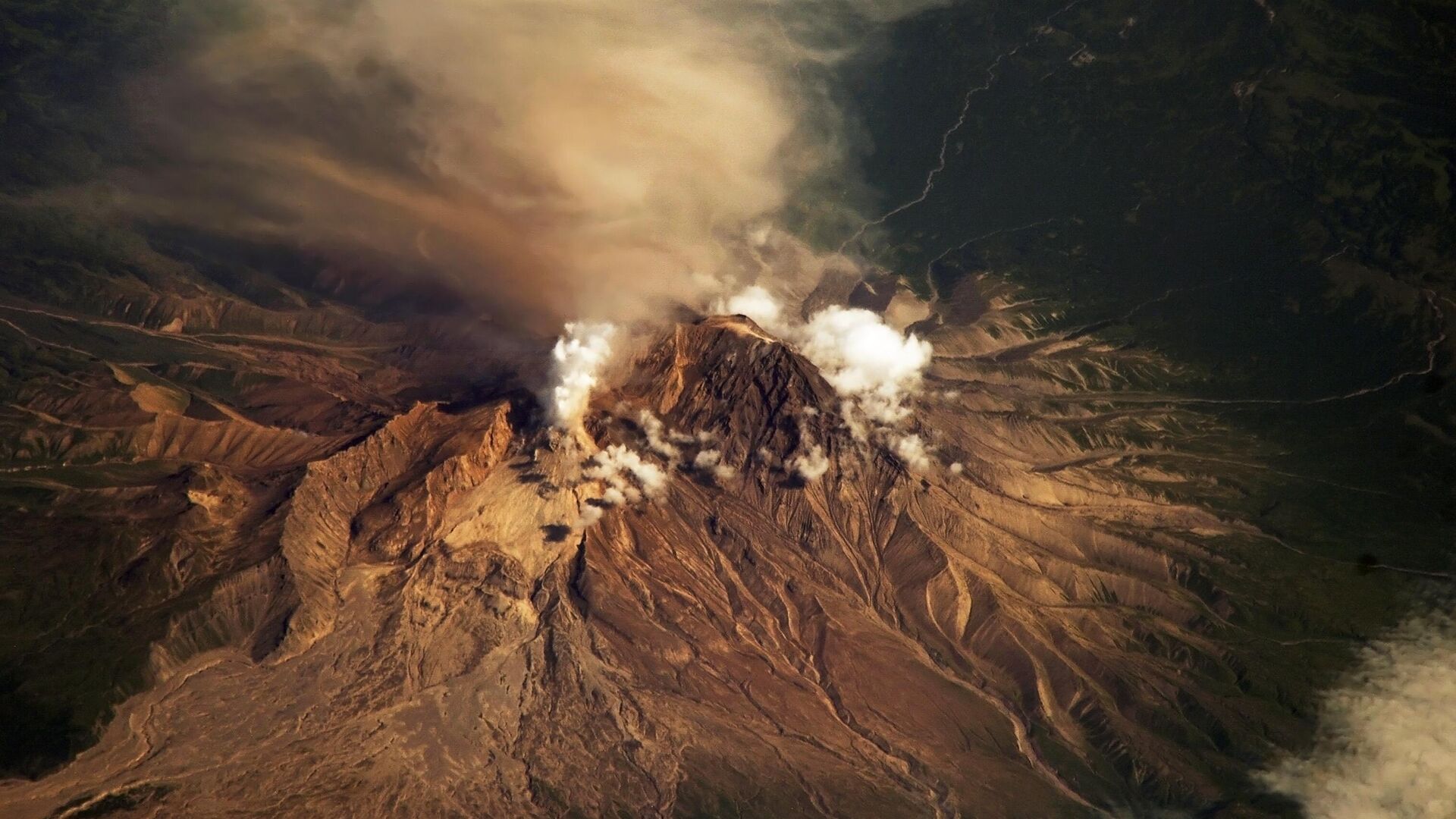 Вид на вулкан Шивелуч из космоса - РИА Новости, 1920, 02.05.2023