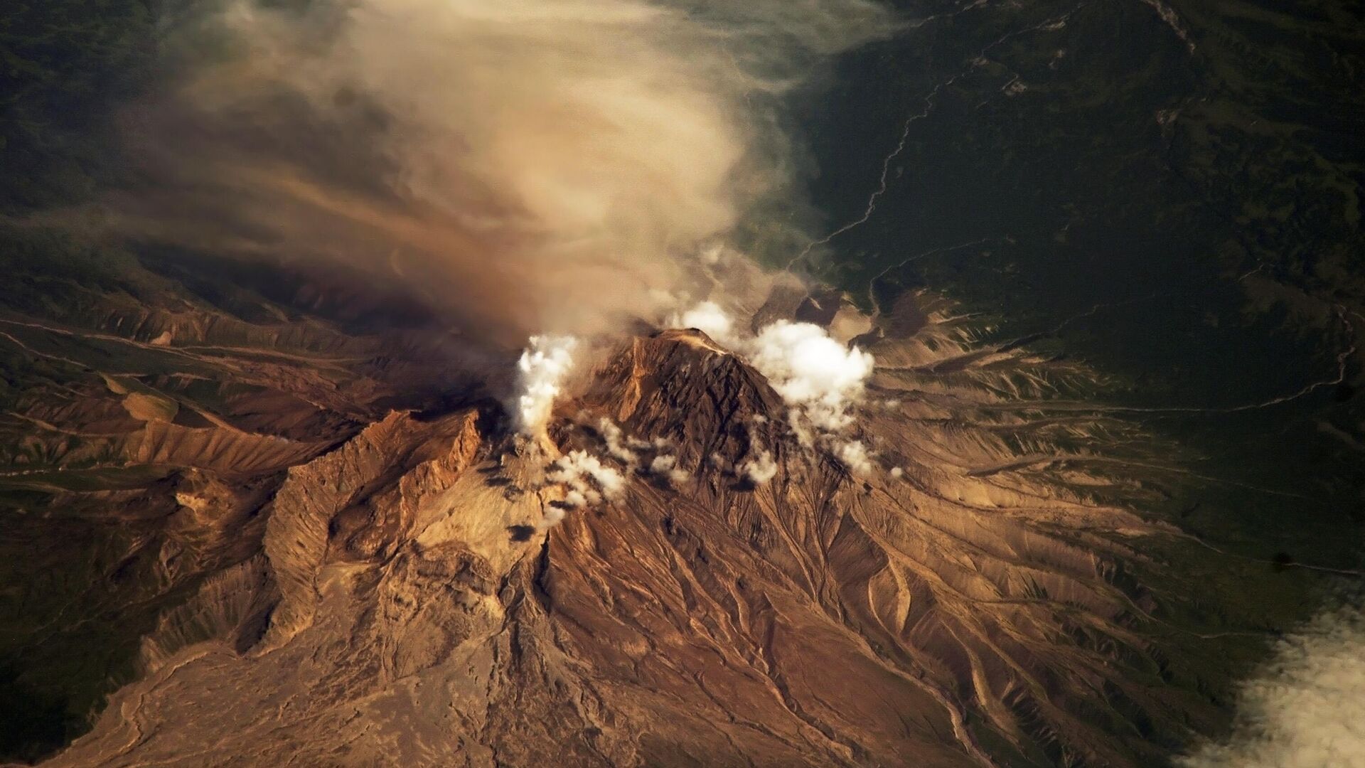 Вид на вулкан Шивелуч из космоса - РИА Новости, 1920, 02.05.2023