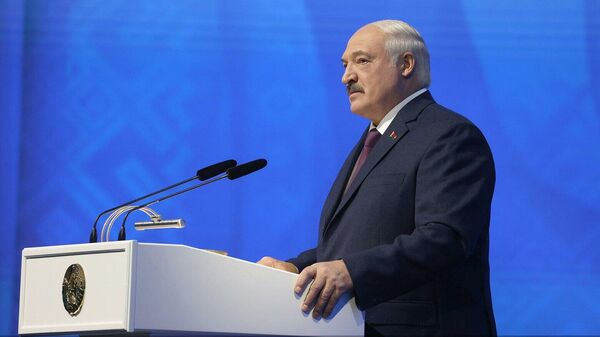 Президент Беларуси Александр Лукашенко во время послания белорусскому народу и Национальному собранию