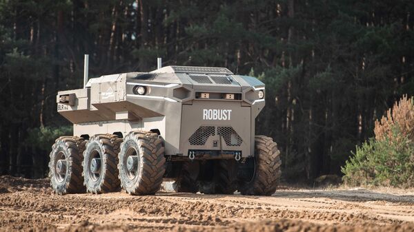 Великобритания провела испытания тяжелых сухопутных транспортных роботов (беспилотных наземных транспортных средств – БНТС)