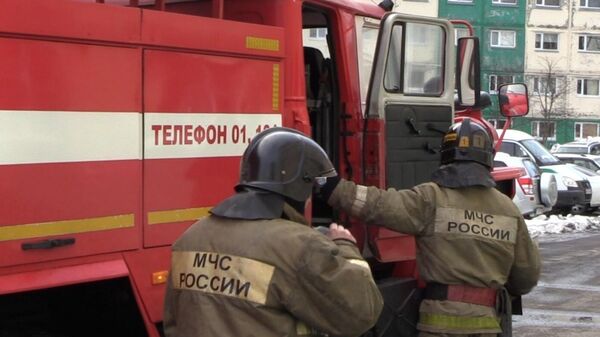 Оперативные группы спасателей приступили к обследованию зданий после землетрясения на Камчатке