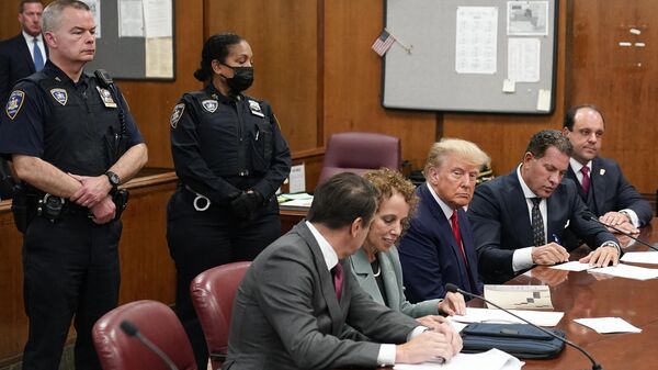 Трамп в зале суда