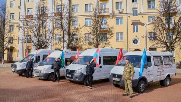 Власти Подмосковья передали ДНР мобильные офисы МФЦ
