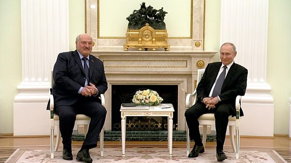 Взаимодействие в экономике, союзные программы и товарооборот: встреча Путина и Лукашенко в Кремле