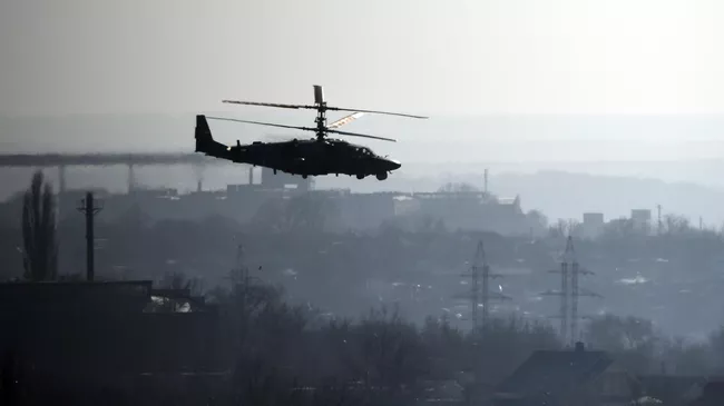 Вертолет Ка-52 ВС России в зоне проведения СВО