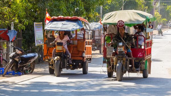 Общественный транспорт в Нгапали, Мьянма