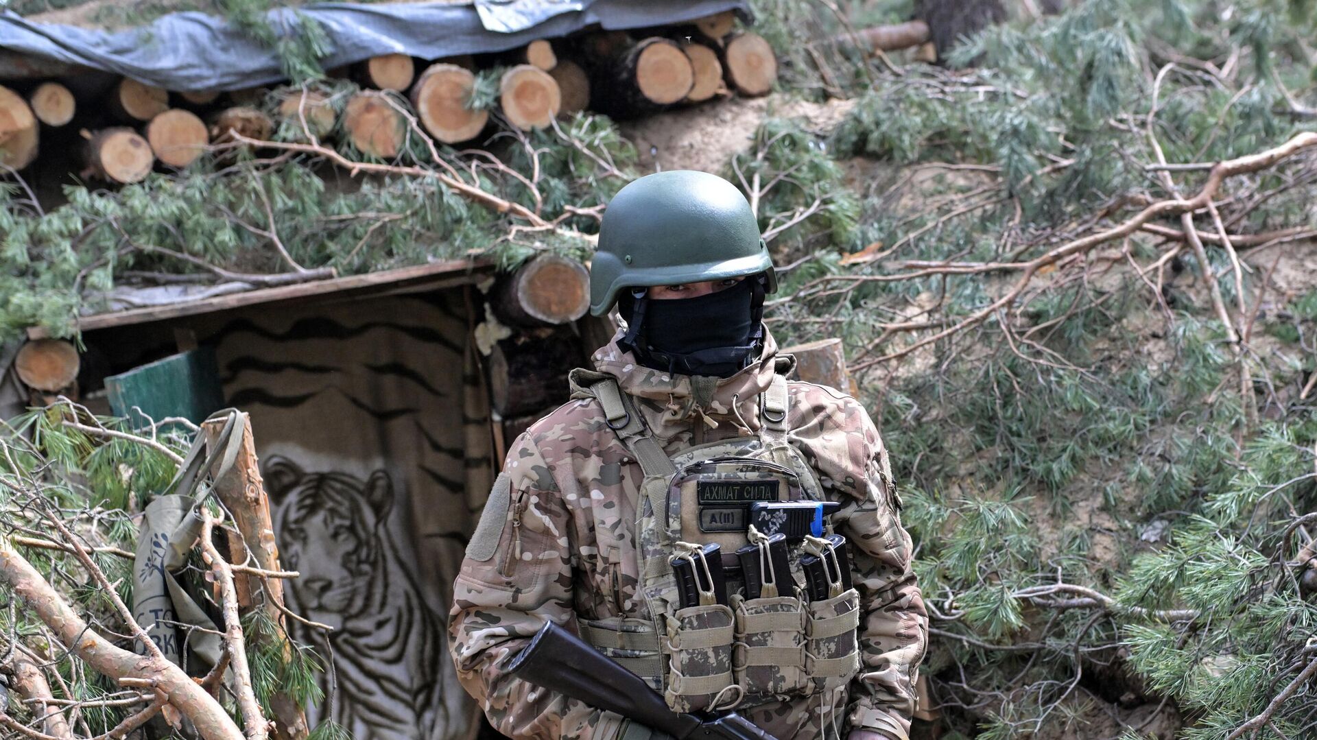 Бойцы спецназа Ахмат в Донбассе0