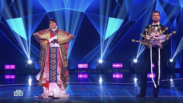 Диана Анкудинова в костюме Горностая покидает шоу Маска на НТВ в девятом выпуске четвертого сезона
