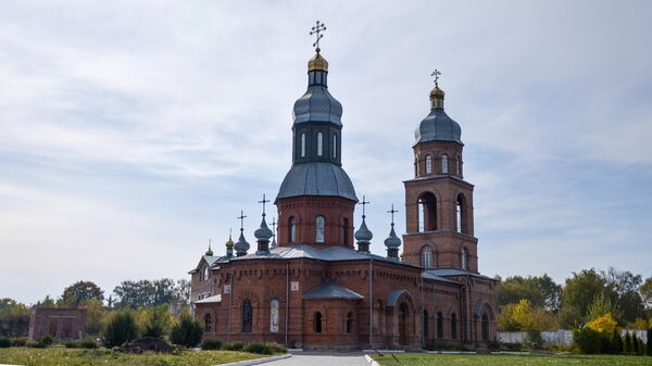 Свято-Георгиевский храм канонической Украинской православной церкви в городе Хмельницкий. Архивное фото