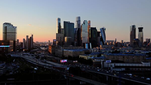 Вид на небоскребы Московского международного делового центра Москва-Сити