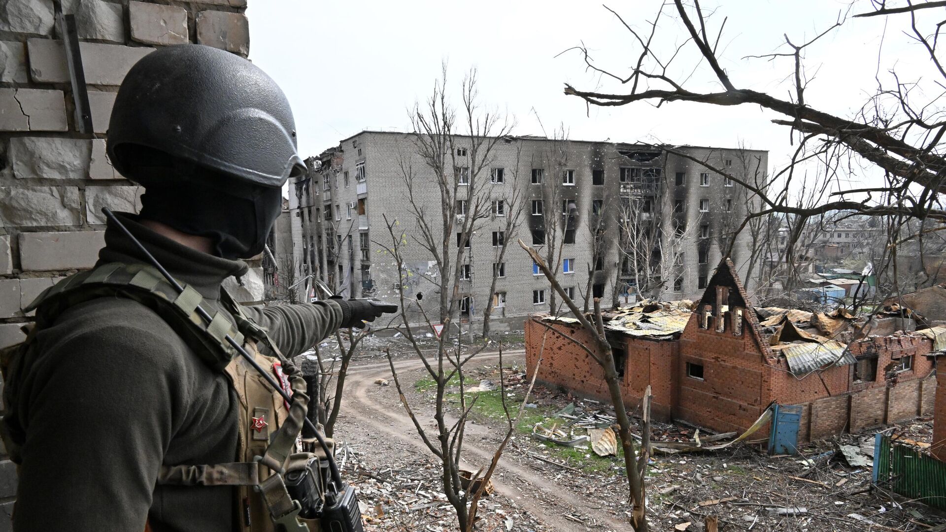 Боец ЧВК Вагнер в Артёмовске - РИА Новости, 1920, 13.04.2023