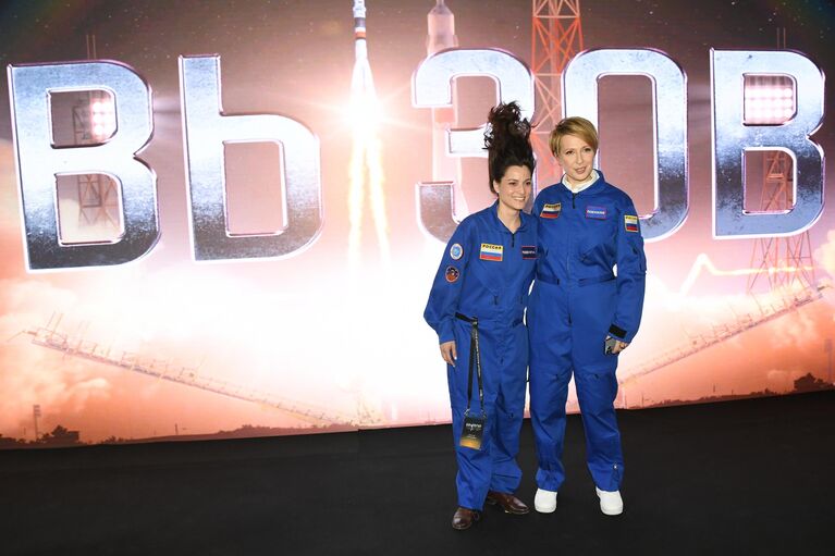 Журналист, телеведущая Яна Чурикова на премьере фильма Вызов режиссера Клима Шипенко в кинотеатре КАРО 11 Октябрь в Москве Журналист, телеведущая Яна Чурикова на премьере фильма Вызов режиссера Клима Шипенко в кинотеатре КАРО 11 Октябрь в Москве