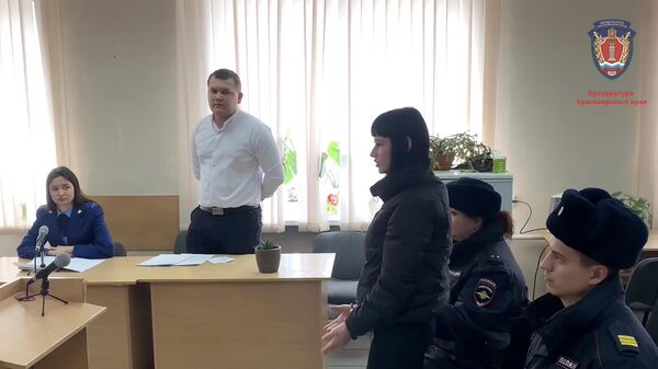 Жительница Красноярска, которая оскорбляла своего малолетнего сына и выкладывала видеозаписи в сеть Интернет, в суде