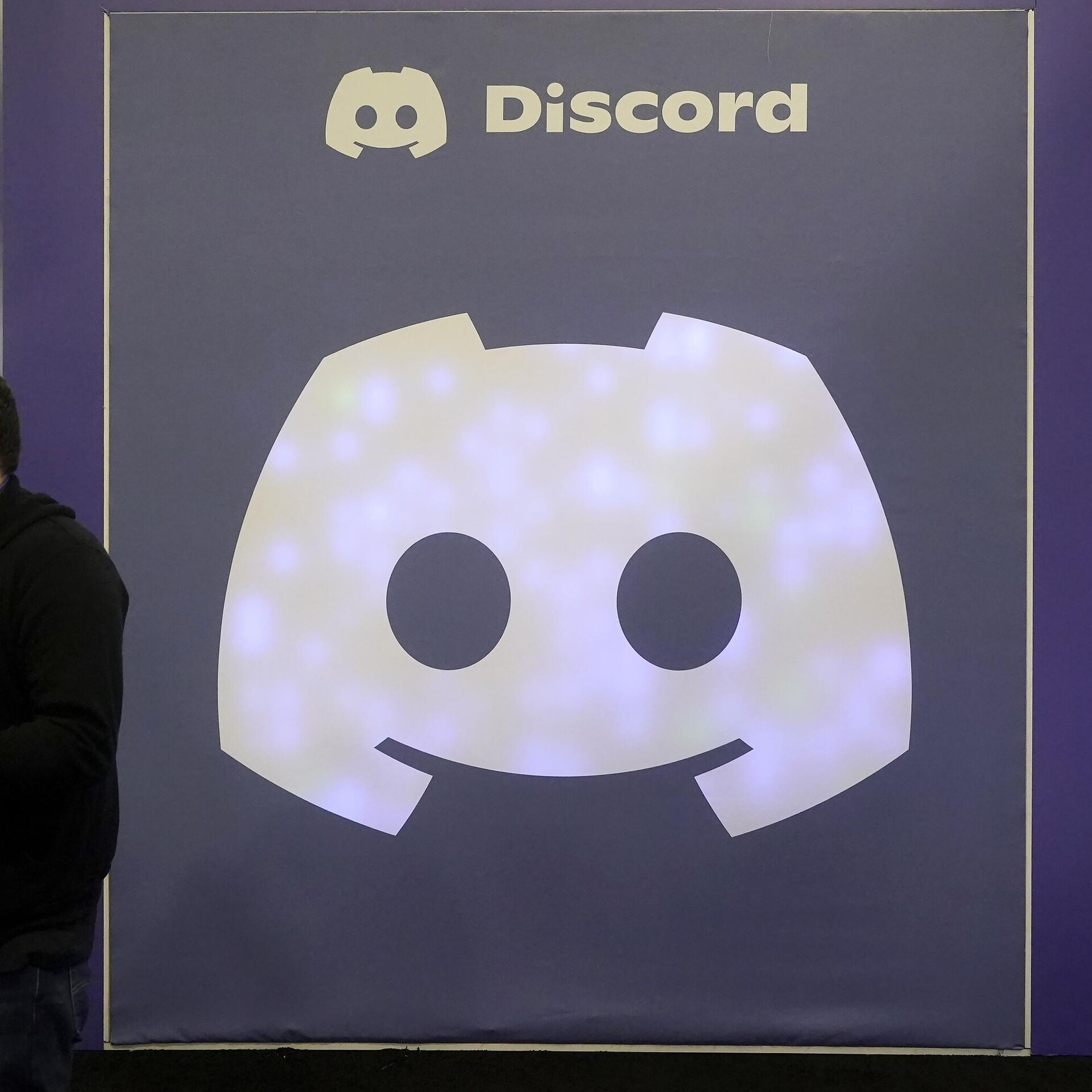 Суд оштрафовал Discord за порнографические картинки с несовершеннолетними -  РИА Новости, 11.07.2023