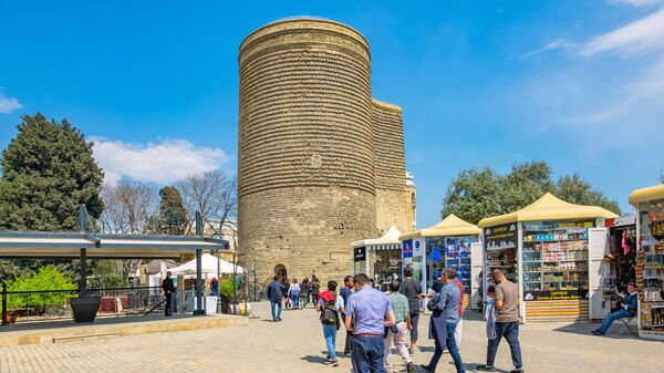 Девичья башня в Баку 