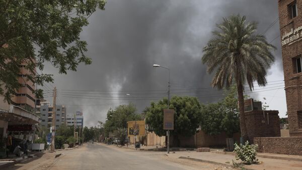 Дым в Хартуме, Судан. Архивное фото