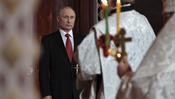 LIVE: Путин на пасхальной службе в Храме Христа Спасителя
