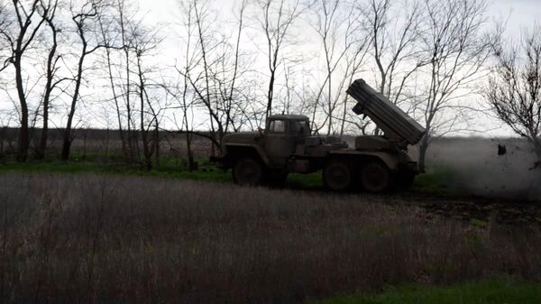 Уничтожение украинской артиллерии российскими РСЗО Торнадо
