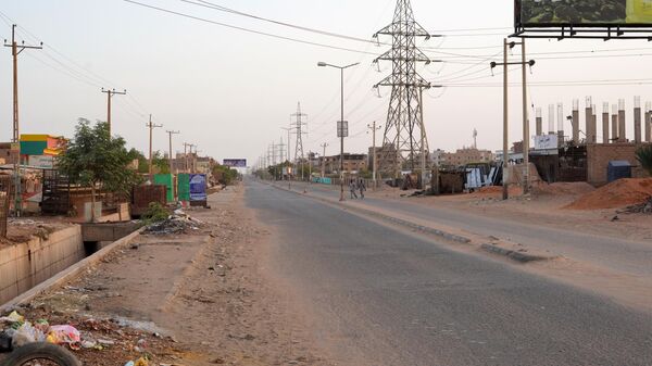 Пустая улица в Омдурмане, Судан