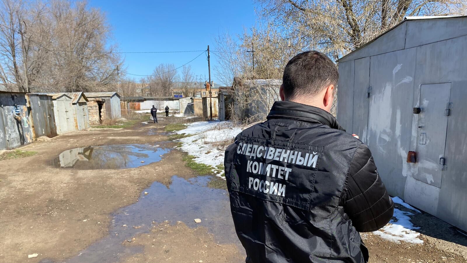 Следователь на месте обнаружения ребенка в Промышленном районе города Оренбурга - РИА Новости, 1920, 16.04.2023